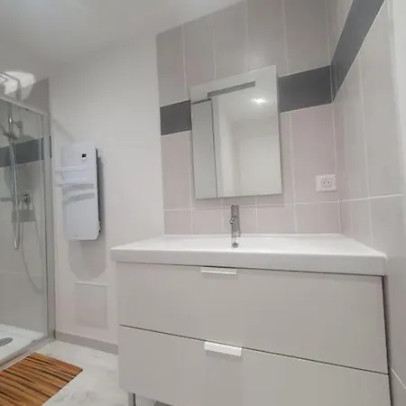 Apartment : Refait A Neuf Nyons